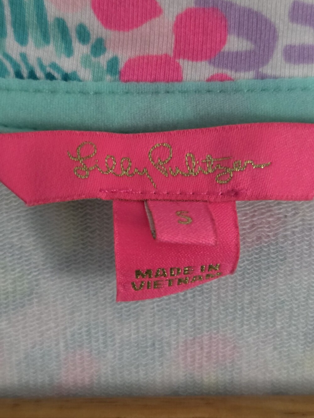 Lilly Pulitzer Pink & Green Palm-Print Quarter-Zip Pullover - Picture 4 of 4